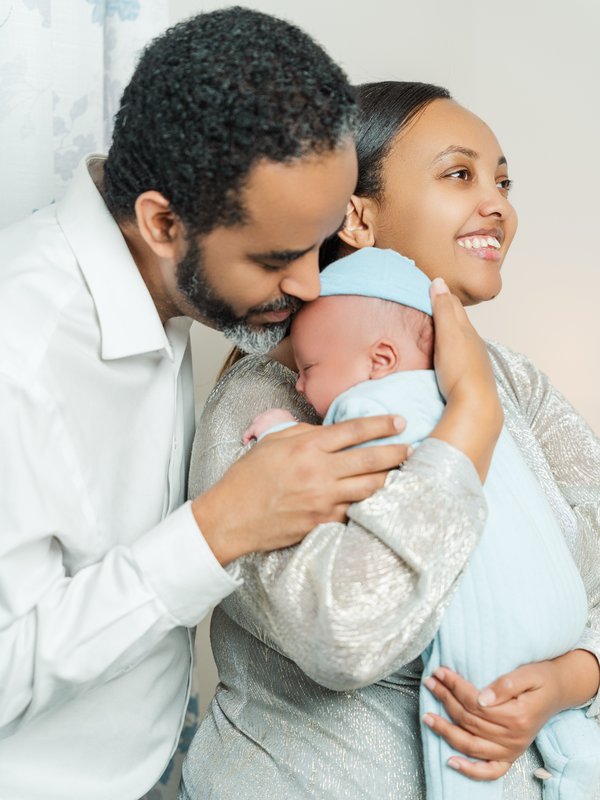 Newborn lifestyle photography Northern Virginia